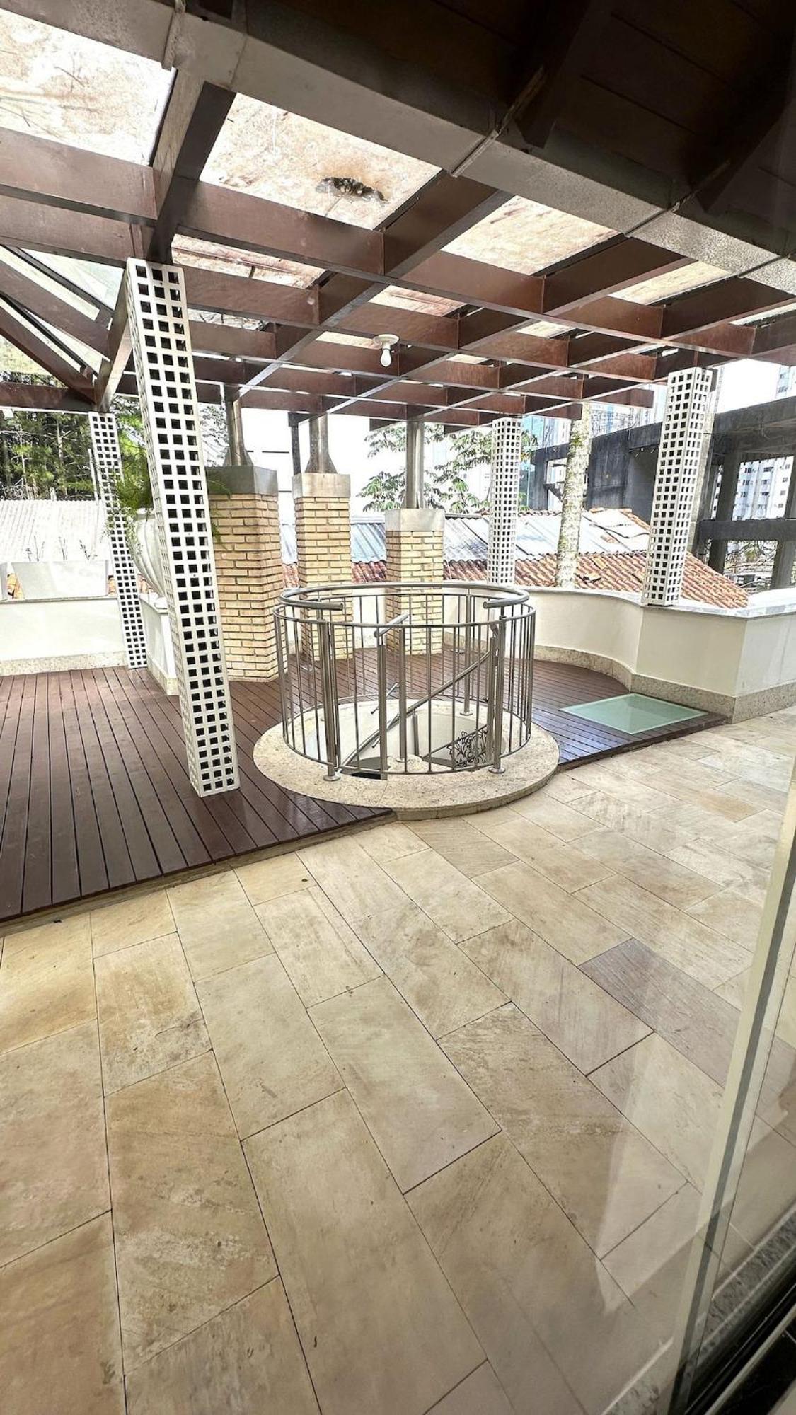 Curta! |135| Casa | Piscina | Prox. Roda Gigante